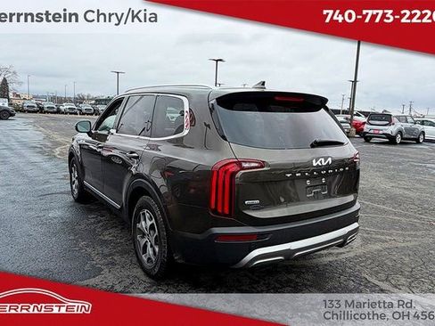 Used 2022 Kia Telluride EX image 4