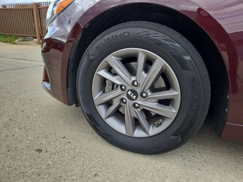 Used 2020 Kia Optima LX image 53