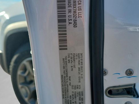 Used 2021 Jeep Cherokee Trailhawk w/ Comfort/Convenience Group image 36