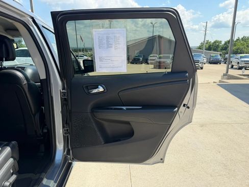 Used 2017 Dodge Journey Crossroad FWD image 42