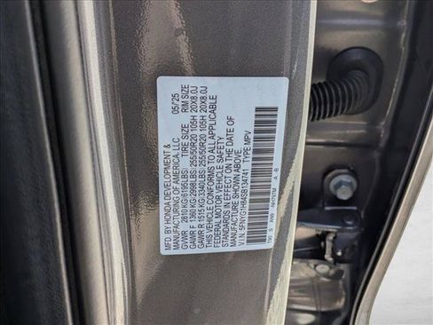 Used 2025 Honda Pilot Elite image 24