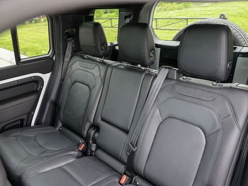 Used 2024 Land Rover Defender 110 S AWD/4WD image 37