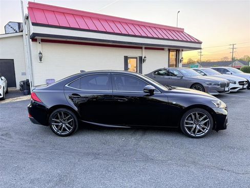 Used 2018 Lexus IS 350 F Sport RWD image 3