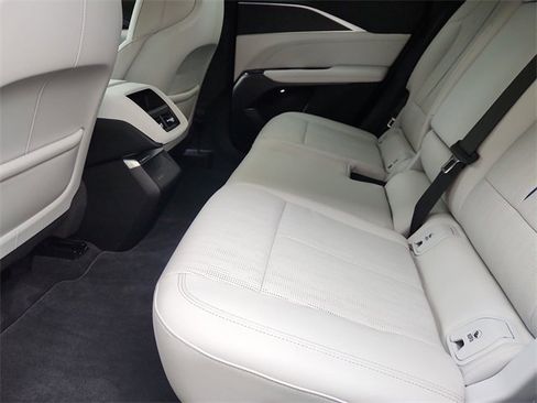 Used 2025 Cadillac Lyriq Sport image 25