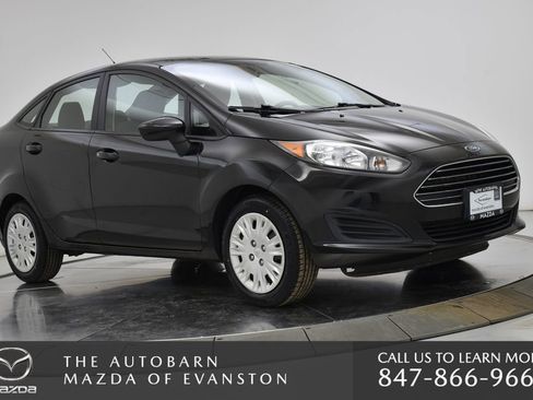 Used 2015 Ford Fiesta S image 10