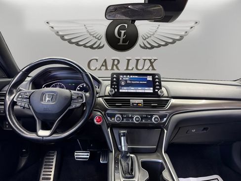 Used 2020 Honda Accord Sport image 11