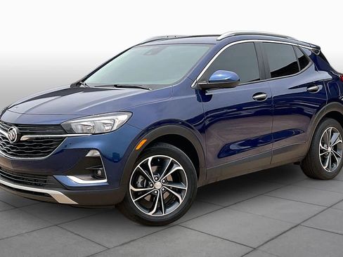 Used 2022 Buick Encore GX Select FWD image 2