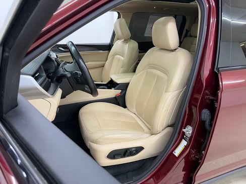 Used 2021 Jeep Grand Cherokee L Limited image 23