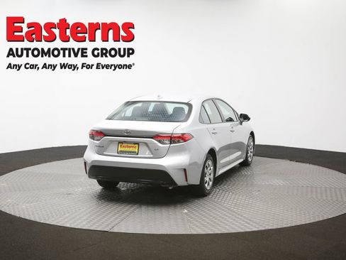 Used 2023 Toyota Corolla LE FWD image 39