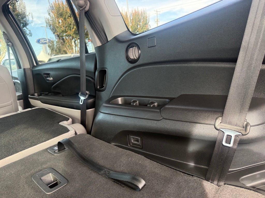 Used 2021 Honda Pilot Elite image 23