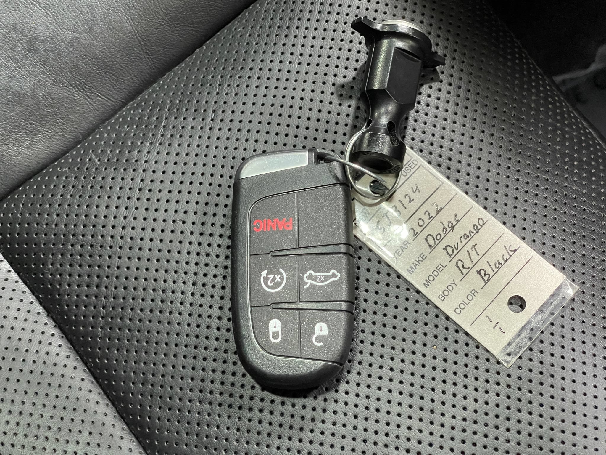 Used 2022 Dodge Durango R/T w/ Blacktop Package AWD/4WD image 38