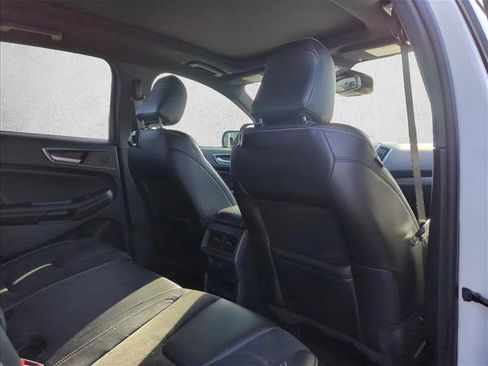 Used 2024 Ford Edge ST w/ Equipment Group 401A image 21