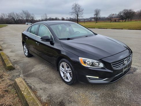 Used 2015 Volvo S60 T5 Premier image 4