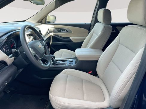 Used 2022 Chevrolet Traverse LS AWD/4WD image 22