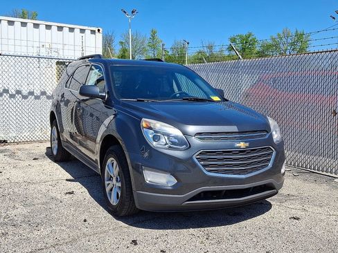 Certified 2017 Chevrolet Equinox LT w/ Convenience Package image 5
