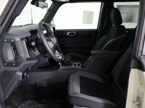 New 2025 Ford Bronco Big Bend image 19