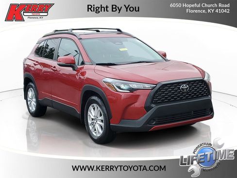 Certified 2023 Toyota Corolla Cross LE w/ Moonroof Package AWD/4WD image 1