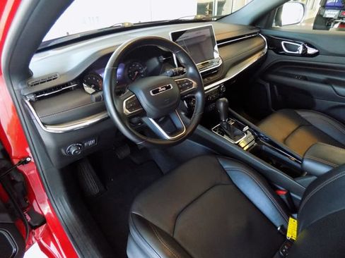 Certified 2022 Jeep Compass Limited AWD/4WD image 10