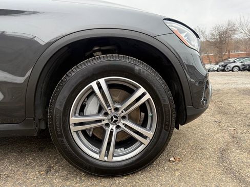 Used 2022 Mercedes-Benz GLC 300 4MATIC image 10