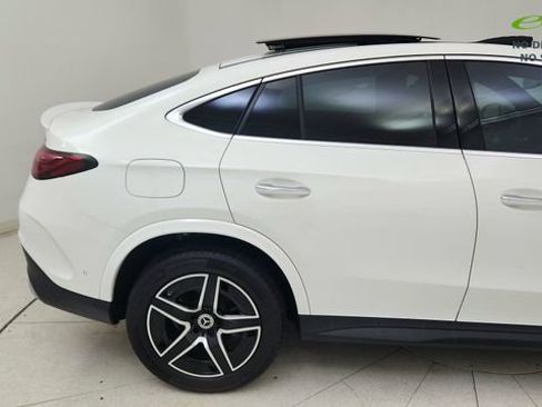 Used 2025 Mercedes-Benz GLC 300 4MATIC image 7