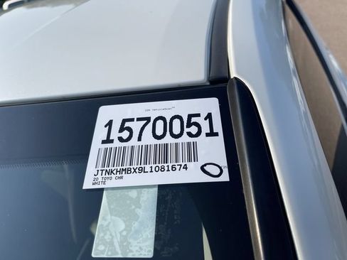 Certified 2020 Toyota C-HR LE FWD image 23