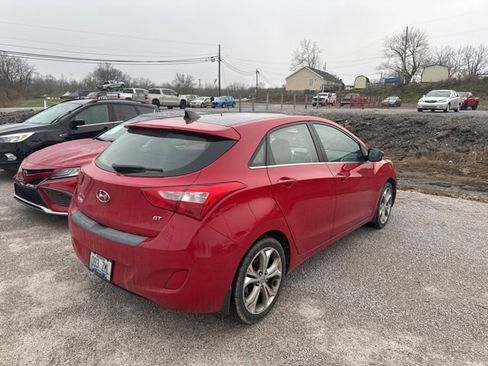 Used 2013 Hyundai Elantra GT w/ Style Pkg image 3