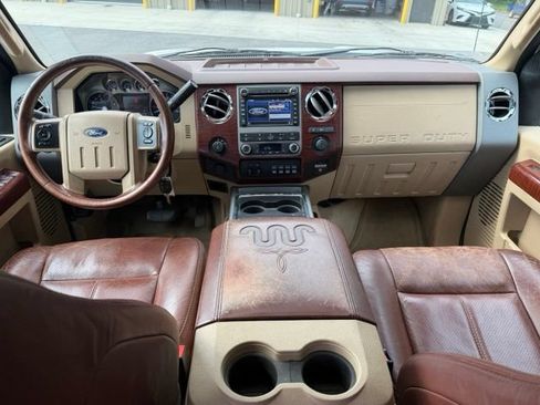 Used 2012 Ford F250 King Ranch w/ King Ranch w/Chrome Pkg AWD/4WD image 12