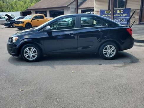 Used 2012 Chevrolet Sonic LT FWD image 3