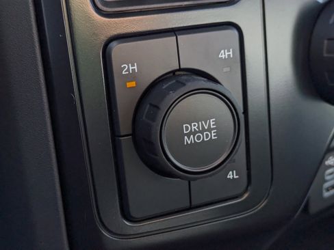 New 2025 Ford F550 4x4 Regular Cab Super Duty image 23