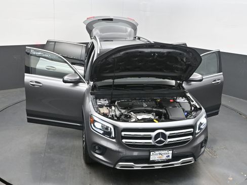 Used 2023 Mercedes-Benz GLB 250 4MATIC image 39