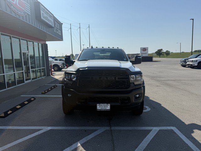 Used 2024 RAM 5500 Tradesman w/ Max Tow Package AWD/4WD image 11