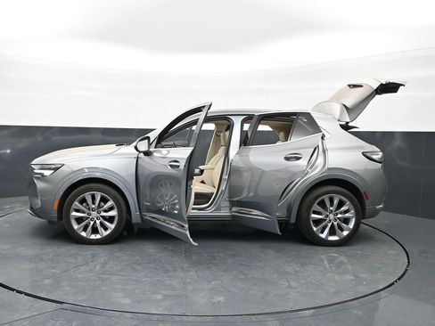 Used 2023 Buick Envision Avenir AWD/4WD image 48