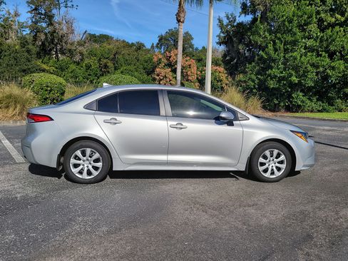 Certified 2026 Toyota Corolla LE image 8