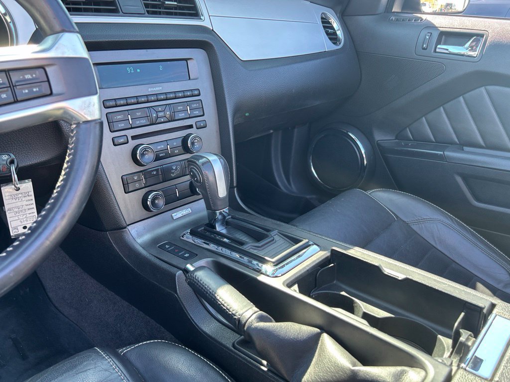 Used 2013 Ford Mustang Premium RWD image 25