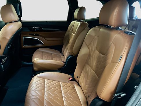 Used 2023 Kia Telluride EX X-Line image 26