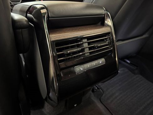 Used 2024 Land Rover Range Rover Sport Dynamic SE image 28