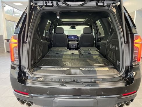 Used 2025 Chevrolet Tahoe RST w/ Comfort Package RWD image 42