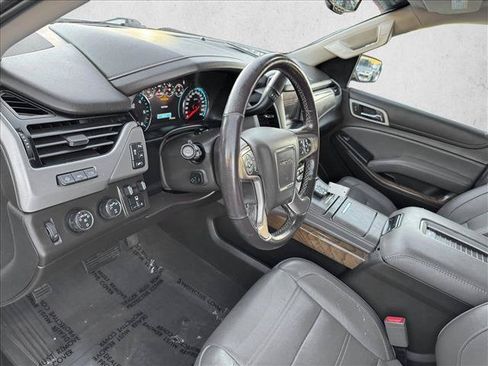 Used 2019 GMC Yukon Denali AWD/4WD image 11
