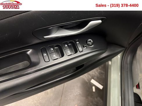 Used 2022 Hyundai Santa Cruz SEL w/ Activity Package image 12