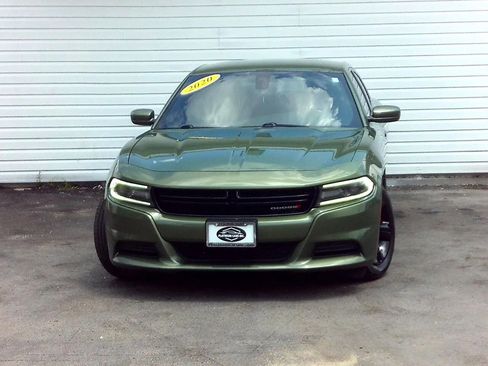 Used 2020 Dodge Charger SXT w/ Leather Interior Group RWD image 8