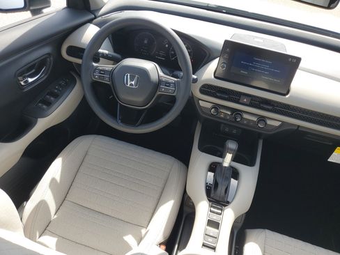 New 2026 Honda HR-V LX image 11