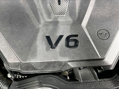 Used 2022 Genesis GV70 3.5T Sport image 31