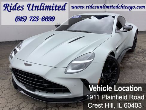 Used 2025 Aston Martin V8 Vantage Coupe RWD image 3