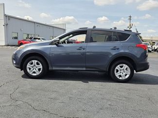 Used 2014 Toyota RAV4 LE FWD video 2