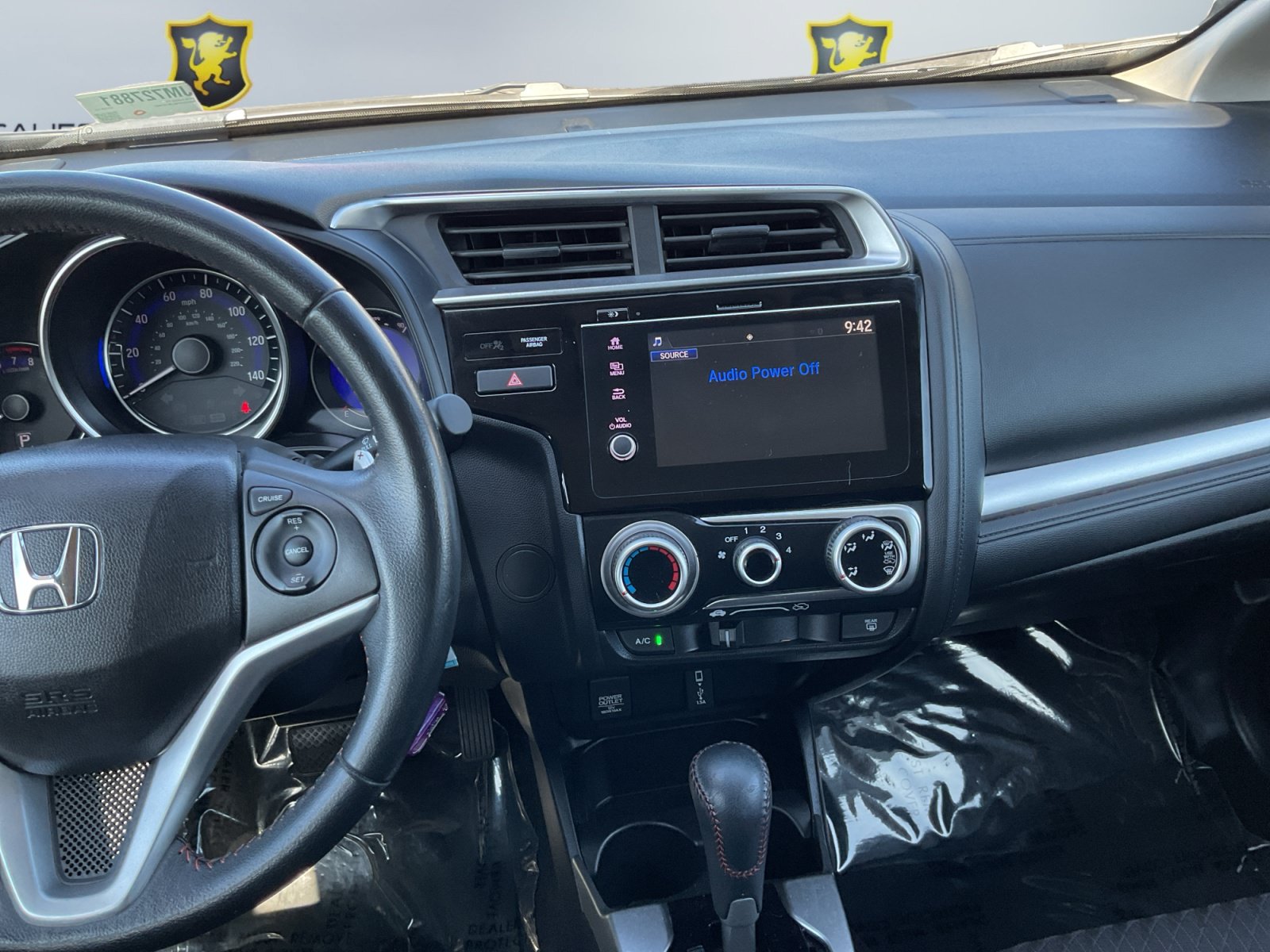 Used 2018 Honda Fit Sport image 13