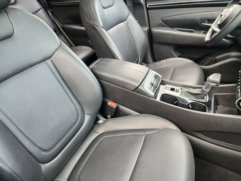 Certified 2023 Hyundai Tucson SEL w/ Convenience Package FWD image 8