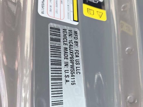 Used 2023 Jeep Wrangler Unlimited Sahara w/ Cold Weather Group image 44