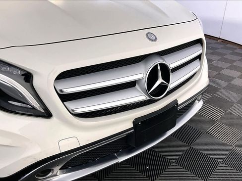 Used 2015 Mercedes-Benz GLA 250 4MATIC image 31