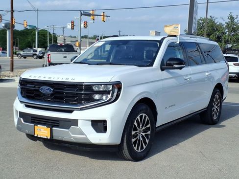 Certified 2025 Ford Expedition Max Platinum AWD/4WD image 13