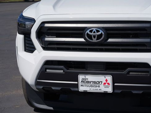 Used 2024 Toyota Tacoma SR RWD image 9